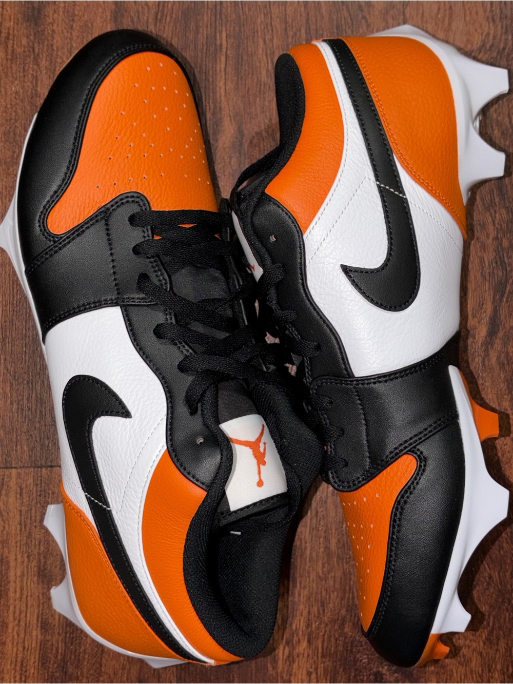 Nike Jordan football cleats size 16 Orange Black White Mens